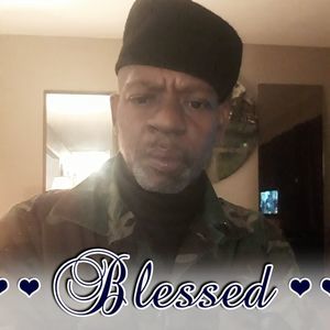 Meet your Posher, Frank lee